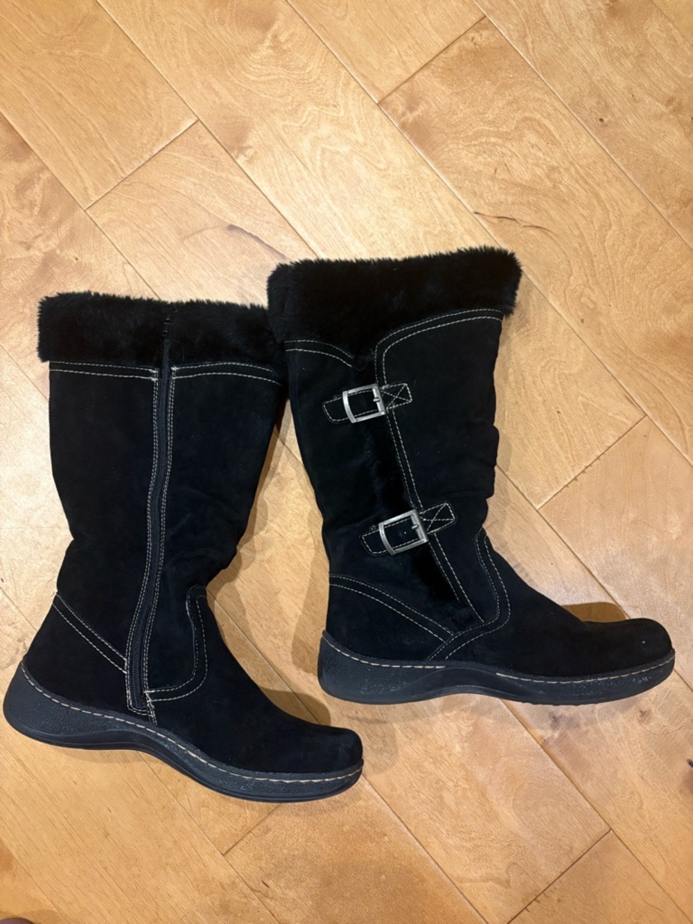 Baretraps women’s suede zip up winter boots black faux fur sz 10M